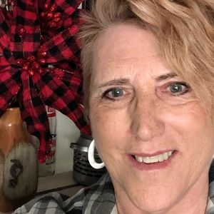 Meet your Posher, Janet